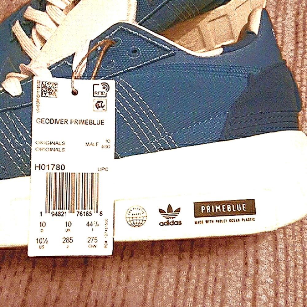 ●●●SOLD●●●adidas prime blue geo diver NWT mens size 10.5